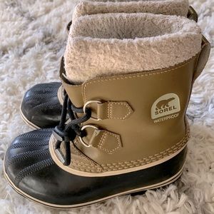 Sorel Insulated boots kids size 13